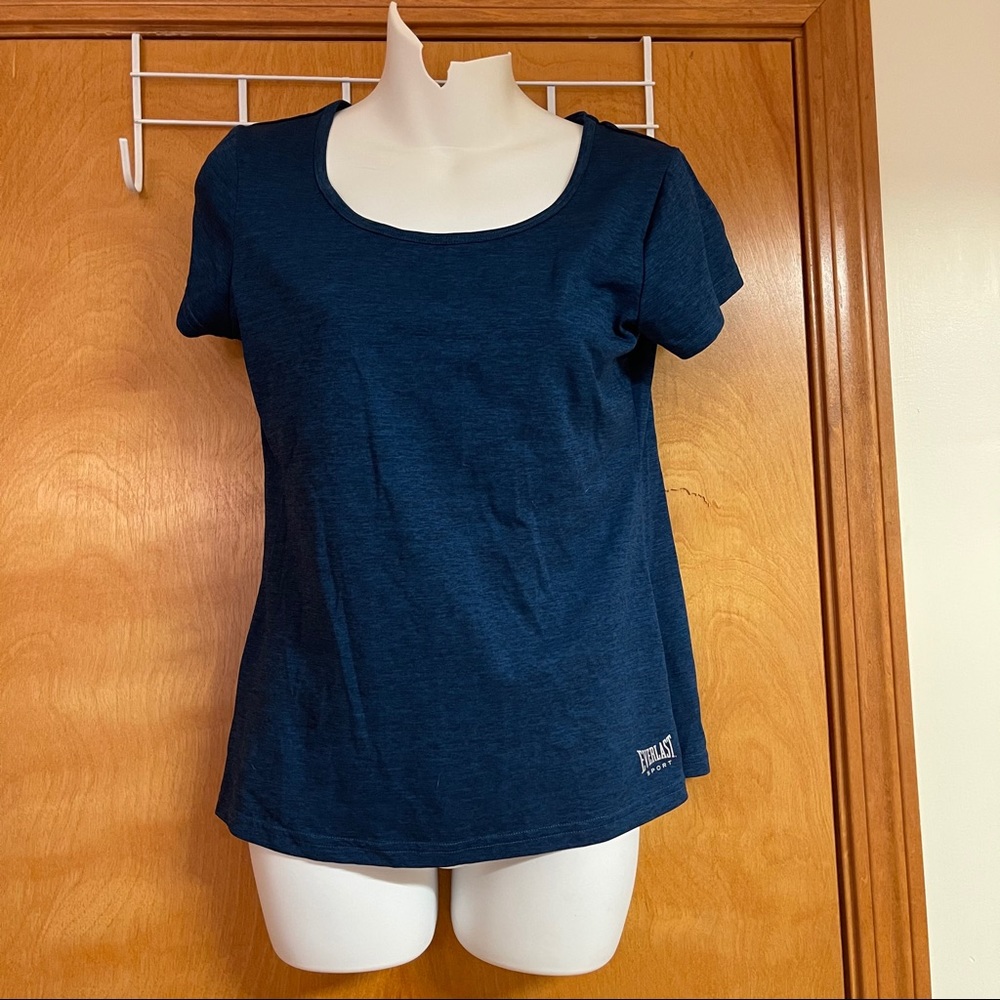 🌻 Everlast Sport Women’s Shirt
